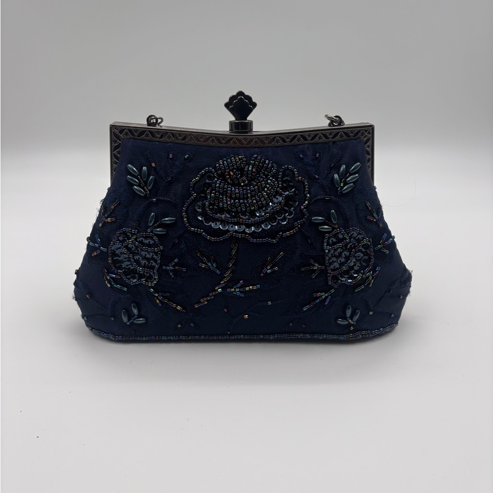 Chic Midnight Blue Beaded Clutch